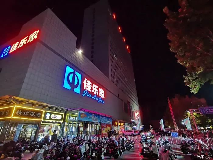 罗森进驻青岛！能避开迷你岛、便利蜂折戟的命运吗？