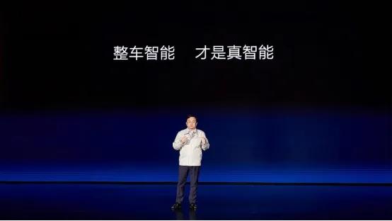 从电动到智能，比亚迪的第二次长征