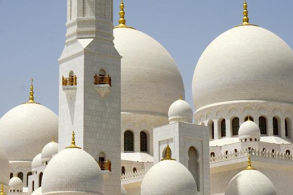 氪星晚报｜零一发布电驱重卡“惊蛰雷震子”；日本劳动力短缺致一年损失逾千亿美元；我国成功发射卫星互联网低轨卫星