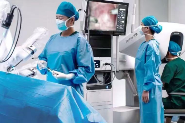 MIT Doctorate Sets Record with .44 Billion in Largest Financing