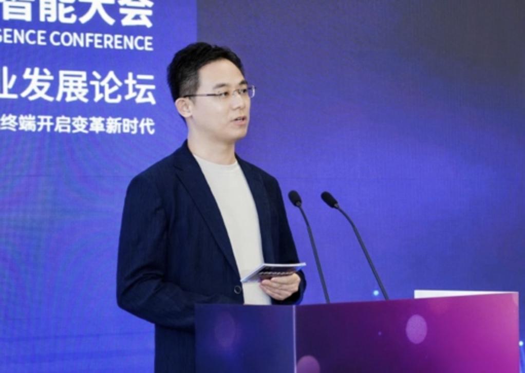 AI眼镜赛道激战：巨头入场与创企的生存博弈 AI眼镜 市场竞争 创企策略 技术创新 第5张