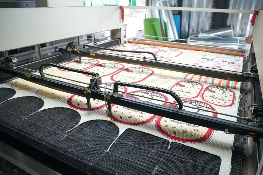 拼多多升级治理架构，Temu三年追平十年，未来三年重投中国供应链