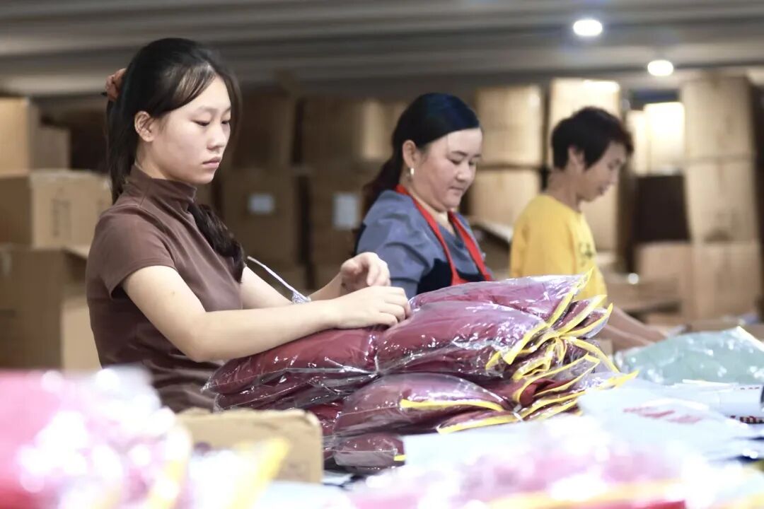 拼多多升级治理架构，Temu三年追平十年，未来三年重投中国供应链 拼多多  Temu 供应链升级 高质量发展 第2张