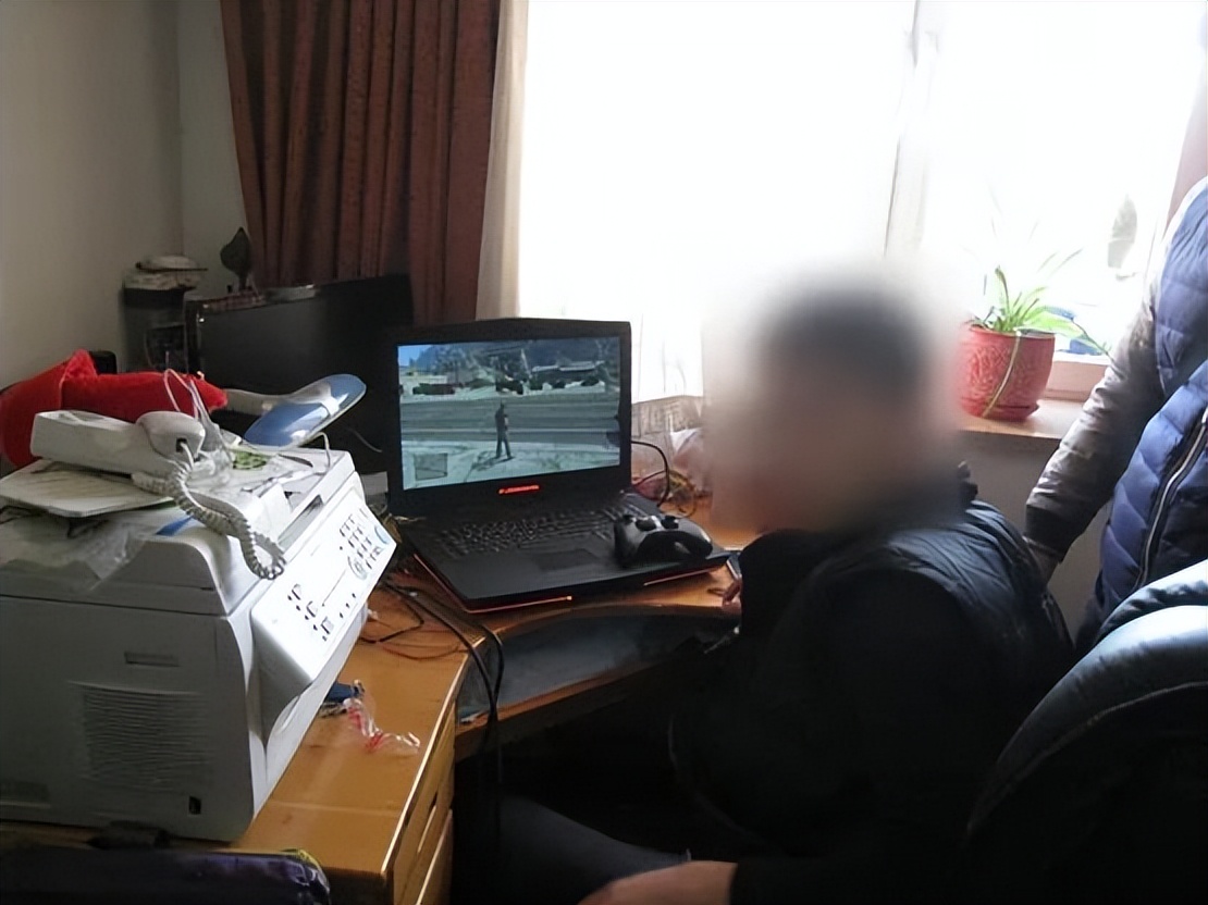 游戏外挂黑产：600亿的地下帝国与无法终结的战争 游戏外挂 DMA硬件 黑产 主播作弊 第13张