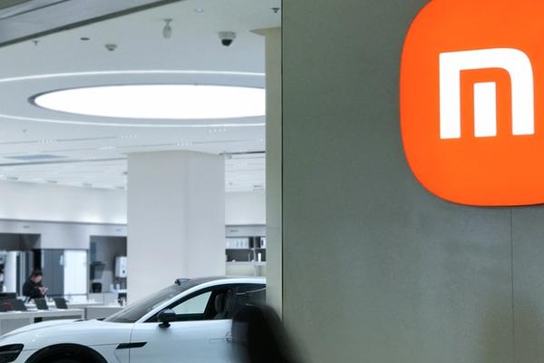 小米汽车明年拟推4款新车，包含2款增程｜36氪独家