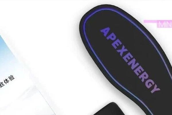 一双1288元的AI鞋垫，真能取代滑雪教练吗？