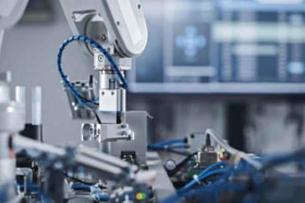 氪星晚报｜美防长称马斯克旗下AI聊天机器人将接入五角大楼系统；瑞银首席执行官据悉将于2027年4月卸任；王小川：百川智能预计2027年启动IPO