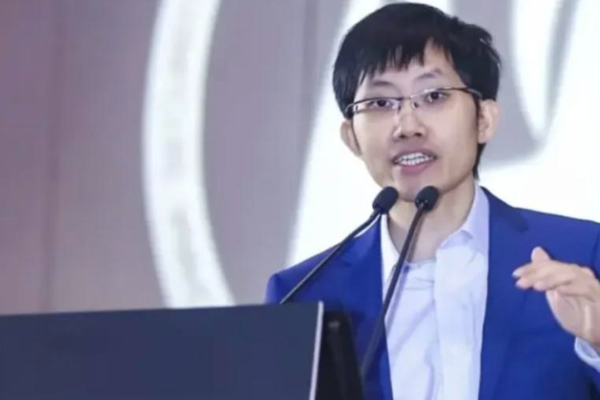 DeepSeek大量招人，该梁文锋上场了