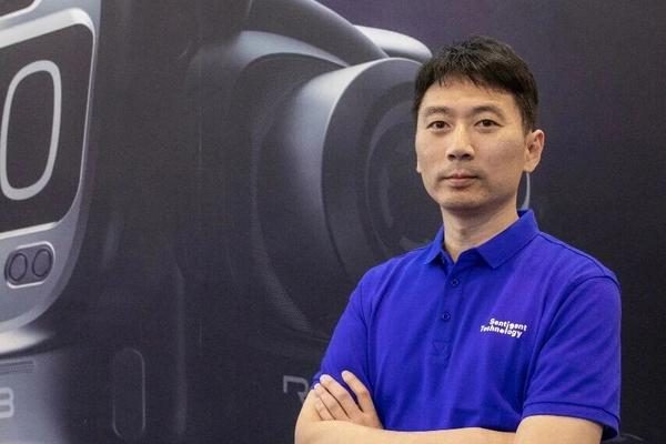 前小鹏高管创业，给美国家庭造了台户外陪伴机器人