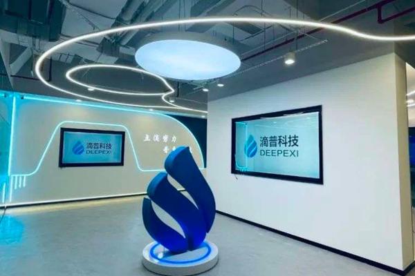 企业级AI应用实力认证：滴普科技入选《2025胡润中国人工智能企业50强》-36氪