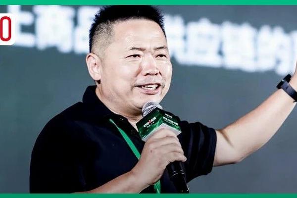 王兴的成全，让梁昌霖成为唯一从生鲜电商全身而退的男人