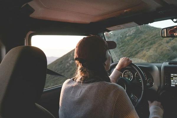 女性ドライバーの働き方を変える滴滴のAI技術 のキービジュアル