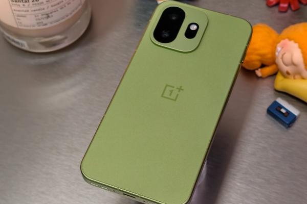 OnePlus 15T Launches with Enhanced Camera & Performance