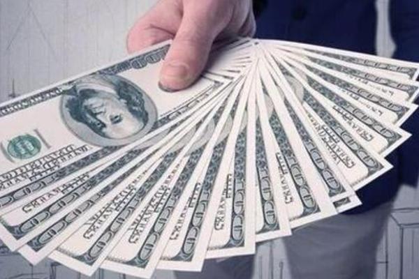 低空经济第一股，来了