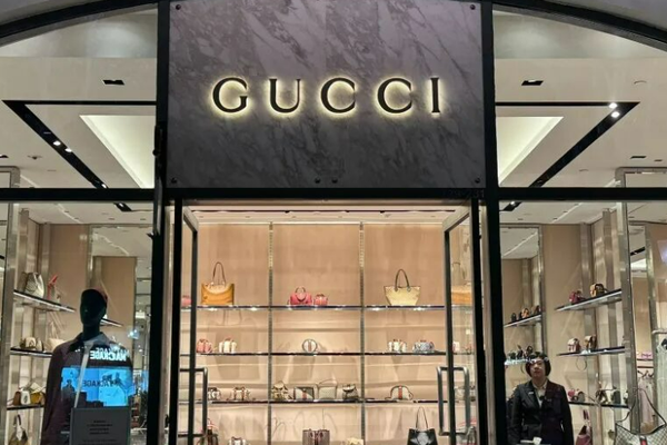 为什么有钱人也不买GUCCI了？