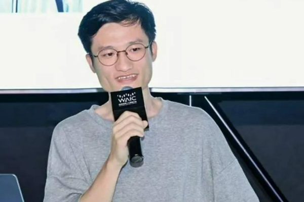 从月之暗面出走，他用AI技术帮人找对象，徐新投资 | 涌现新项目-36氪